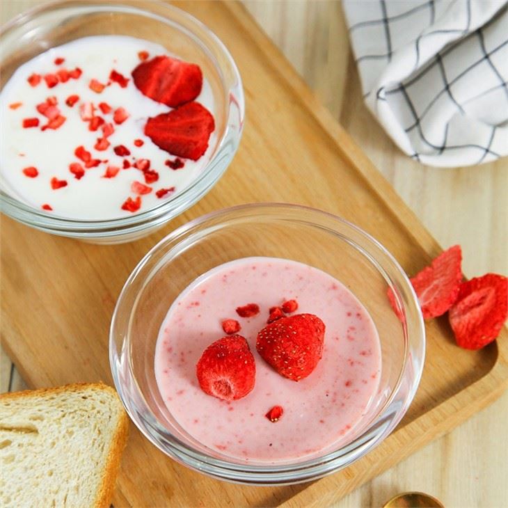 Freeze Dried Strawberries Bananas